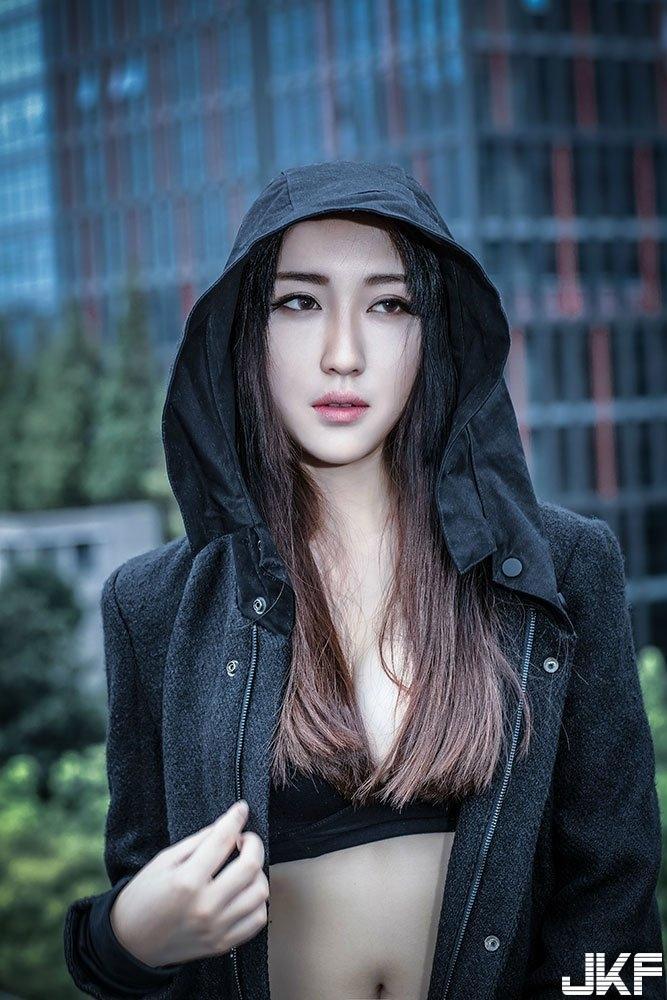 马煜，暱称马子涵Nina，内地平面模特，G.H.T女团的成员之一，CHinaJoy 2016西山居展台SG。(8)