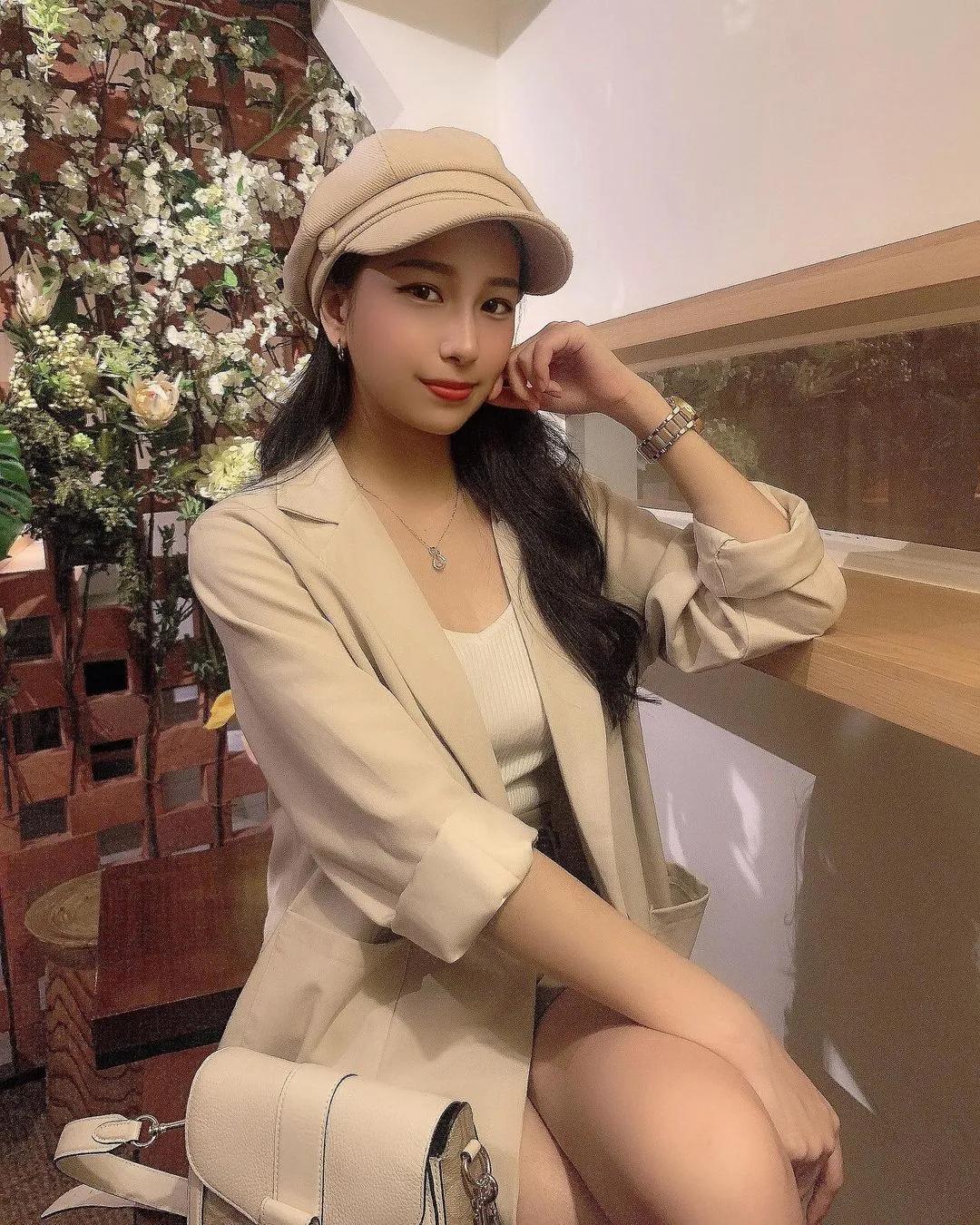 刚打完画片？捷运上撞见「鱿鱼游戏参赛者」　原来是个甜美女孩！(7)