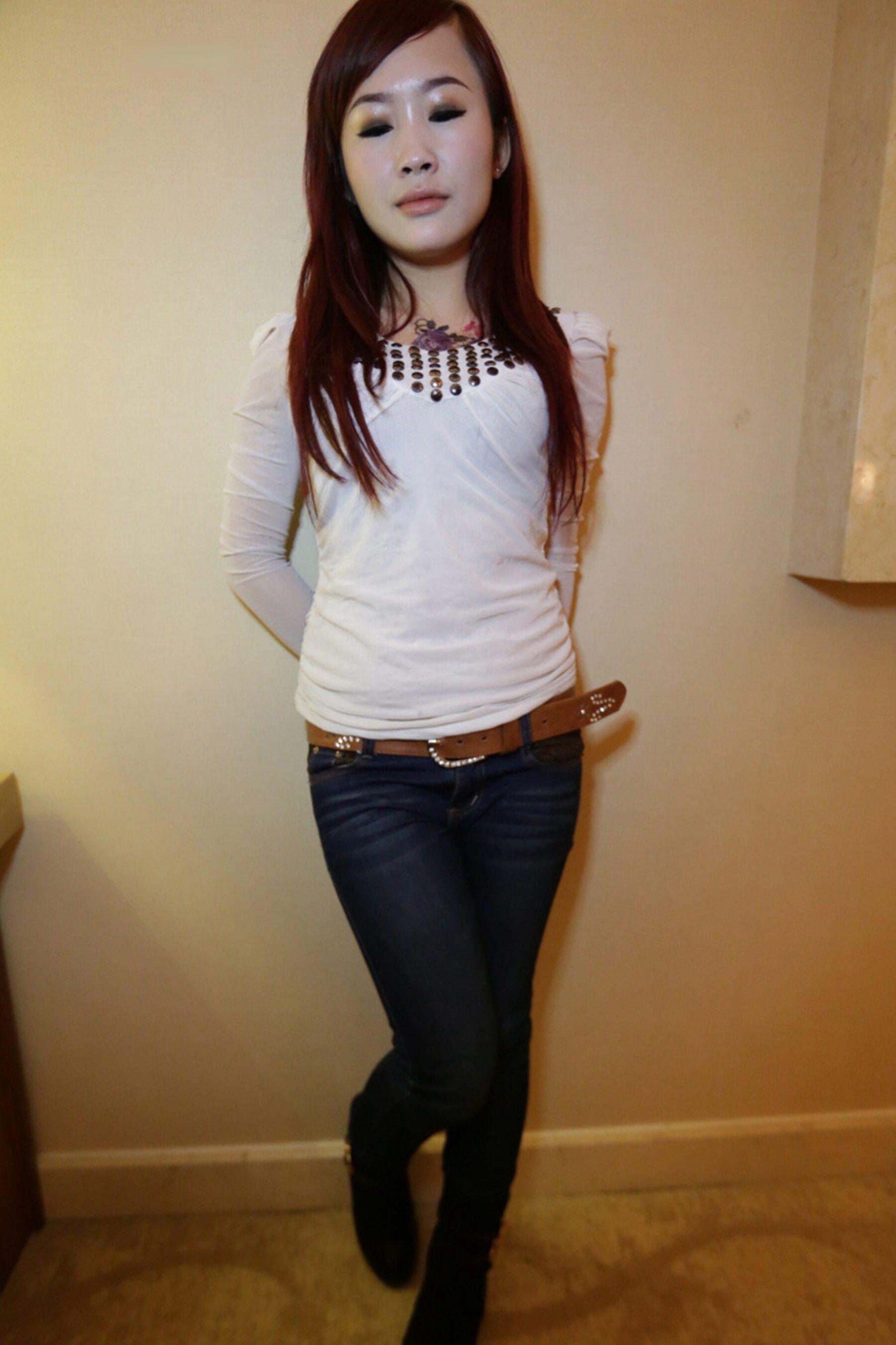 国模套图 国模小小大尺度性爱人体私拍套图(72)