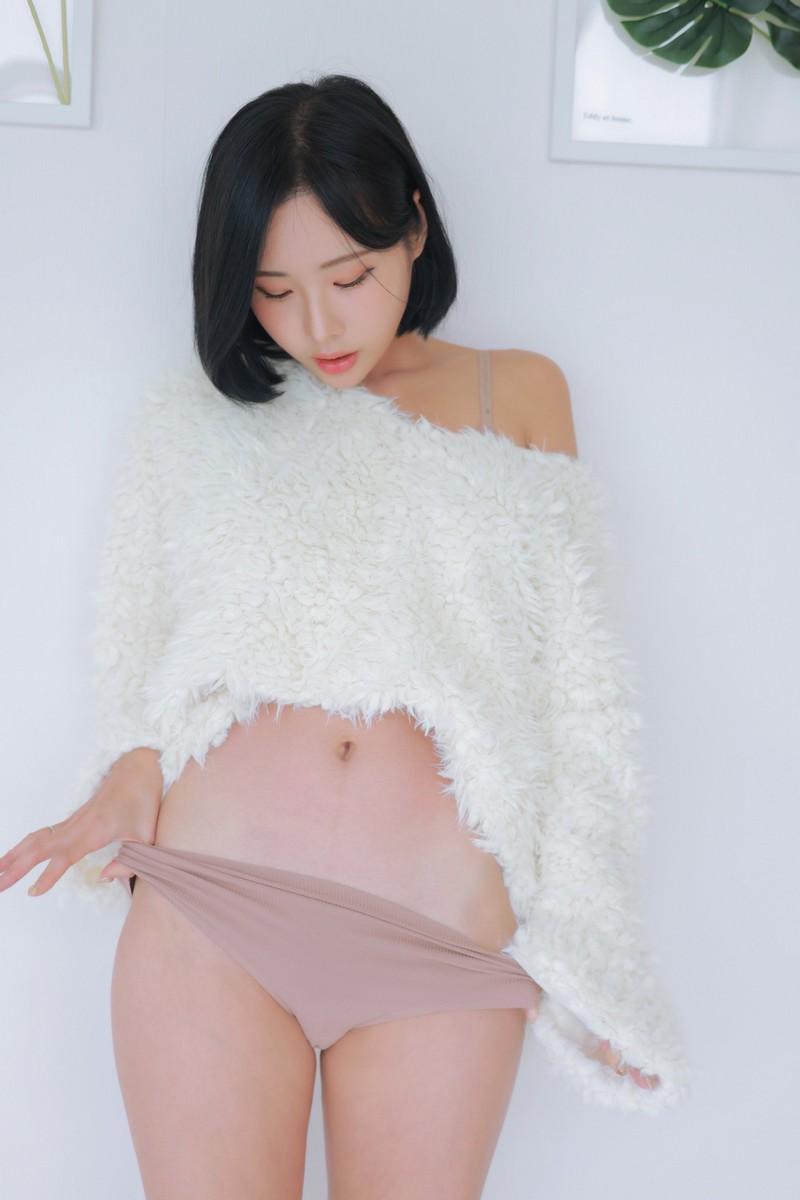 Habin 하빈 - Underwear (2 sets)(136)