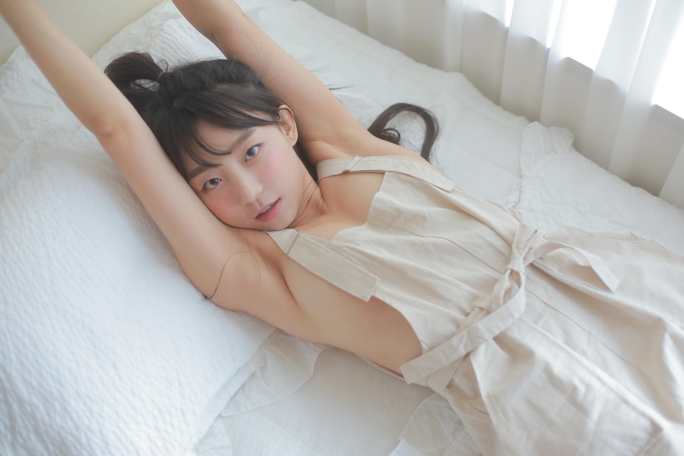 [Eunji Pyoapple] Eunji Pyo (표은지) Vol.02 Home(100)