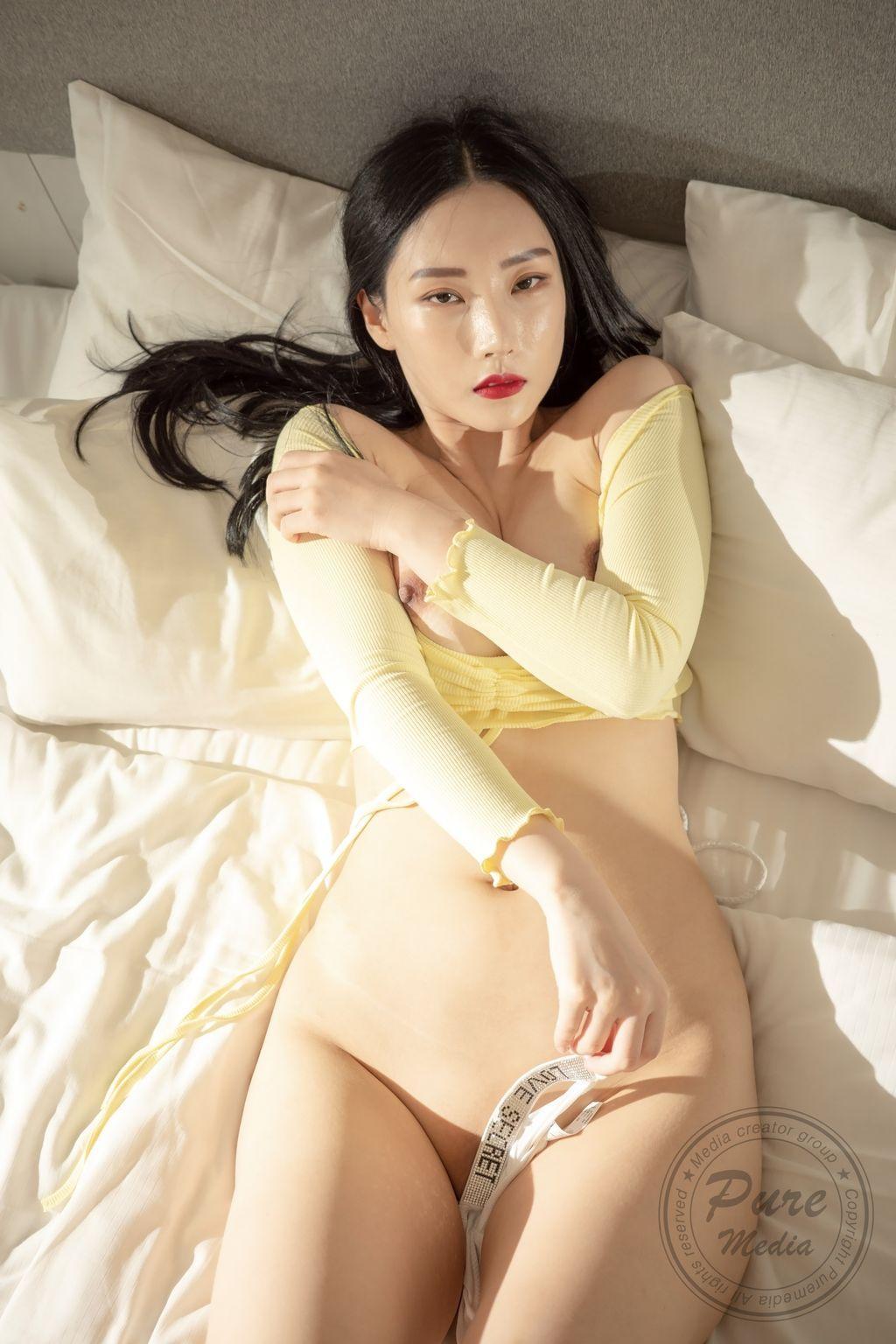 Pure Media Vol.189: Riha (리하) (123 photos)(110)