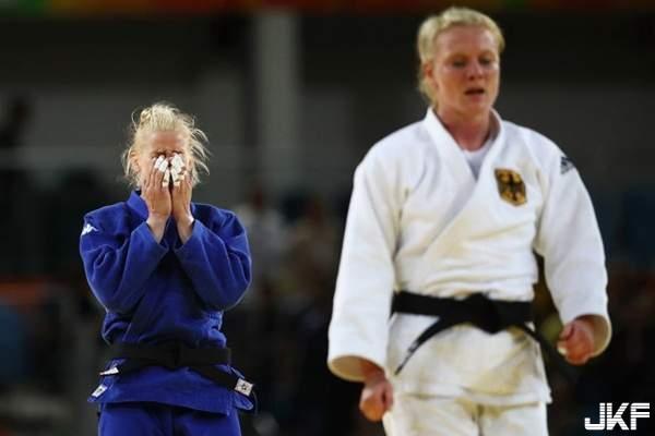 这样也行？《用柔道画面解释性生活状况》这脑补有点强大(8)