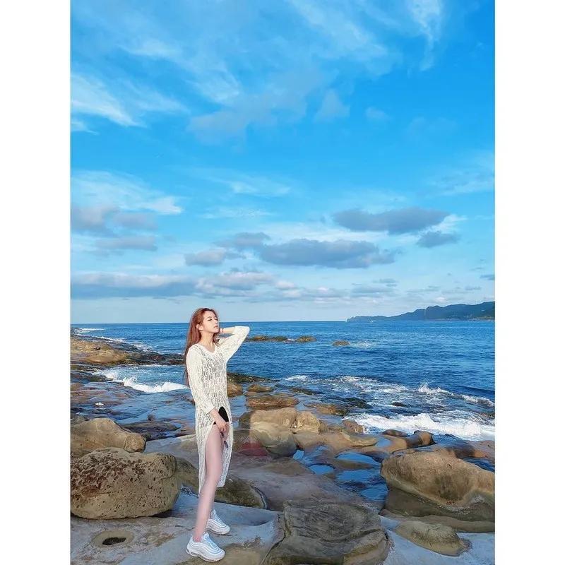 长腿气质正妹安安微露事业线仙气逼人太美了(12)