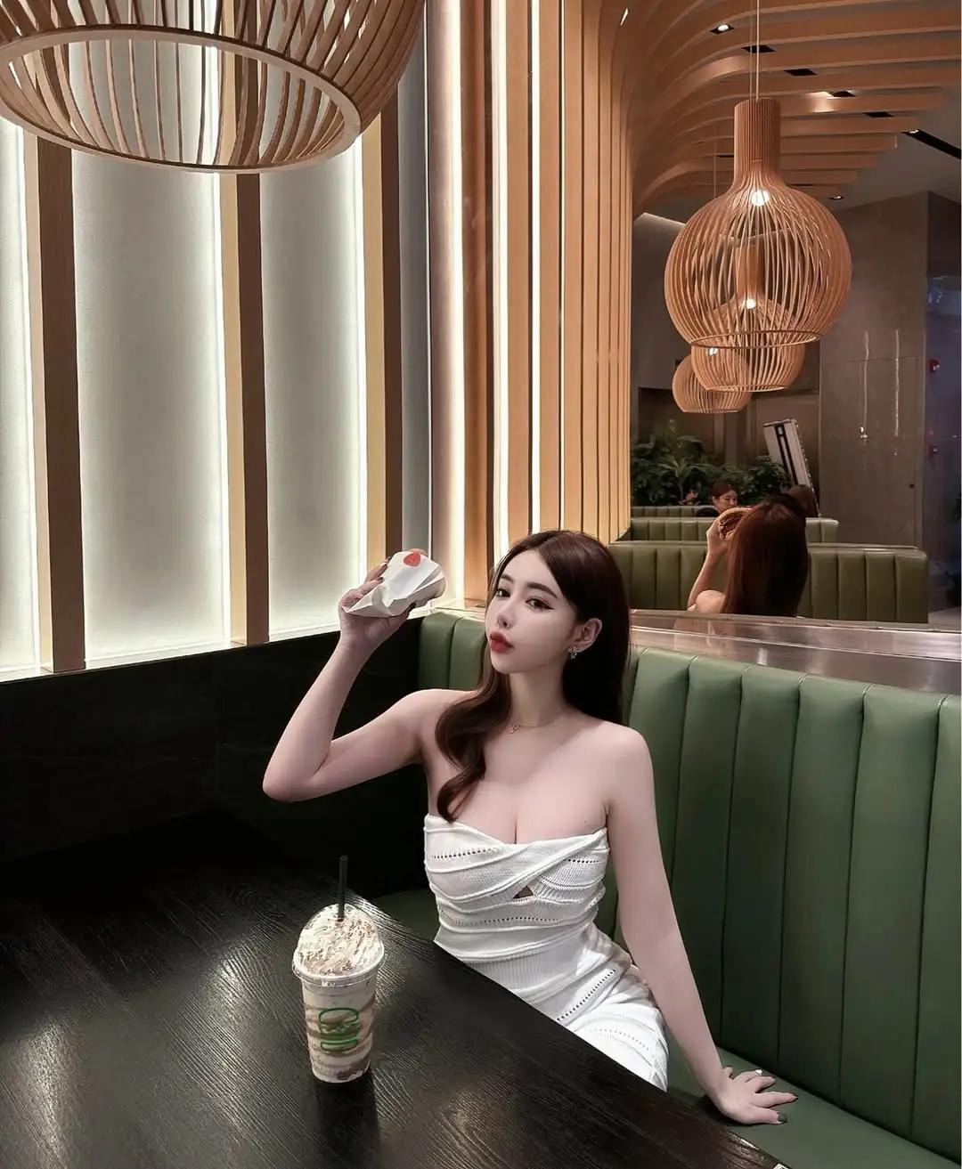 「Verna Chen」火辣S曲线 完全Hold不住