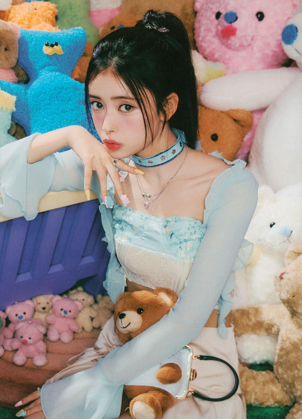 NiziU Korea: 1st Single Album ‘Press Play’ (70 photos)