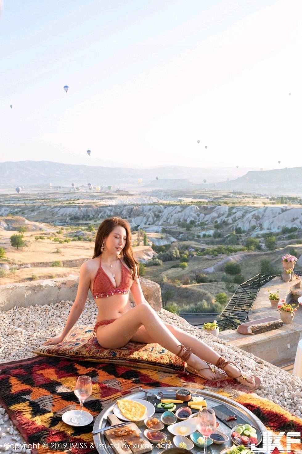 女神Lynn刘奕宁土耳其旅拍户外性感比基尼秀完美身材写真(33)