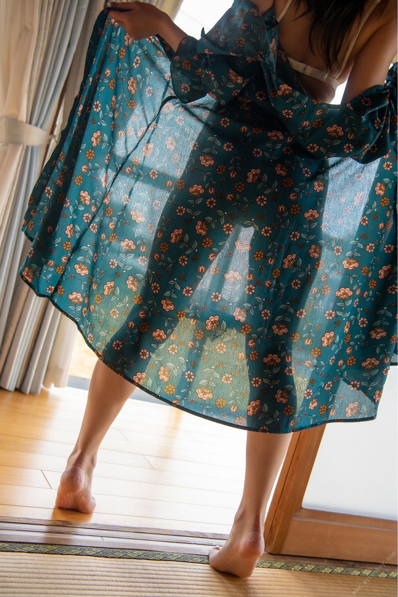 FOR DEAR 藤井レイラ ヌード写真集(60)