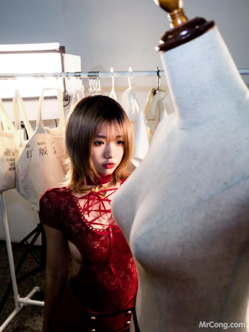 Coser@柒柒要乖哦 No.006: 红 (29 photos)(19)