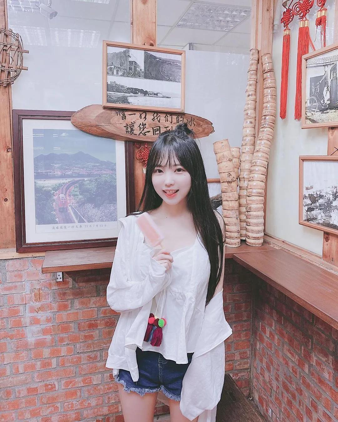 赵兔兔 人如其名就像只可爱的小白兔一样(4)