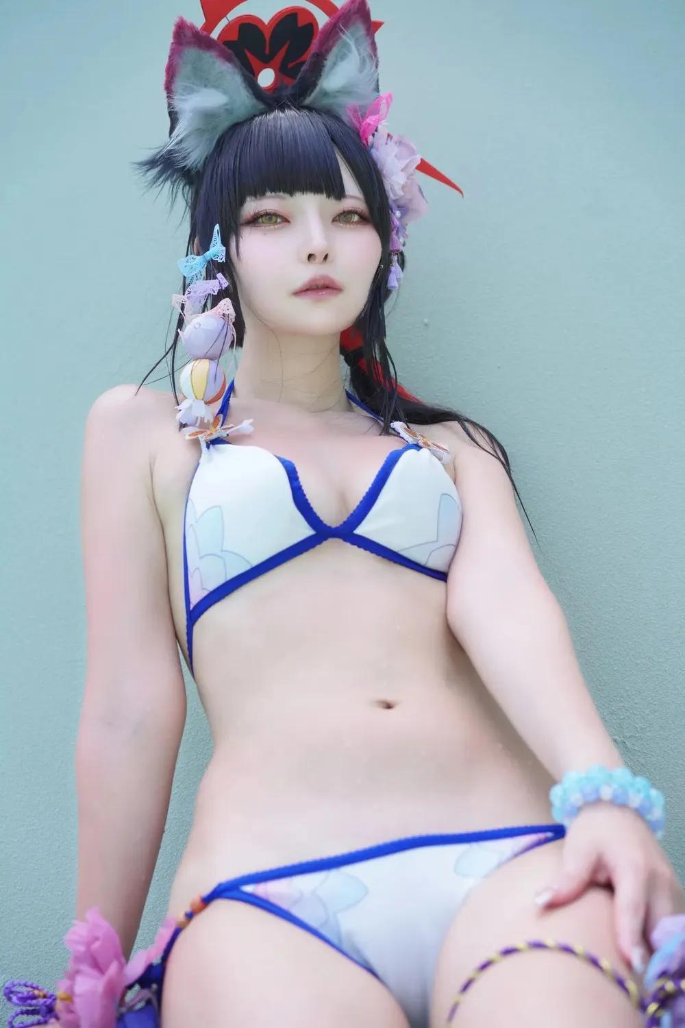 あなた様のためでしたら、何でもして差し上げますわ(204)