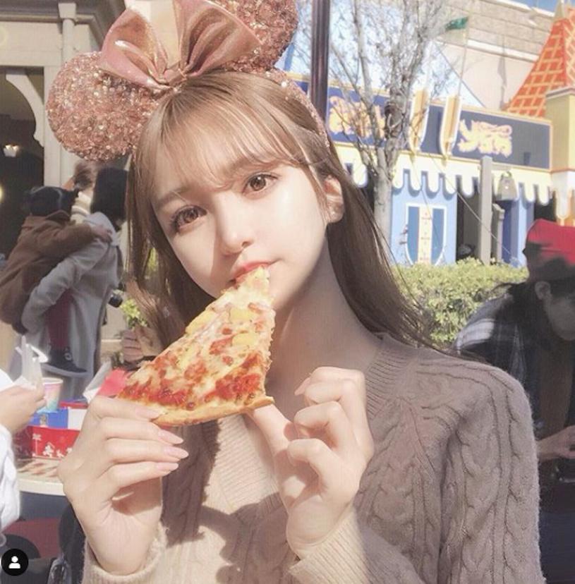 捕获高颜值零死角正妹shirakur，穿上巫师袍「美貌好诱人」！-小湿妹图(9)