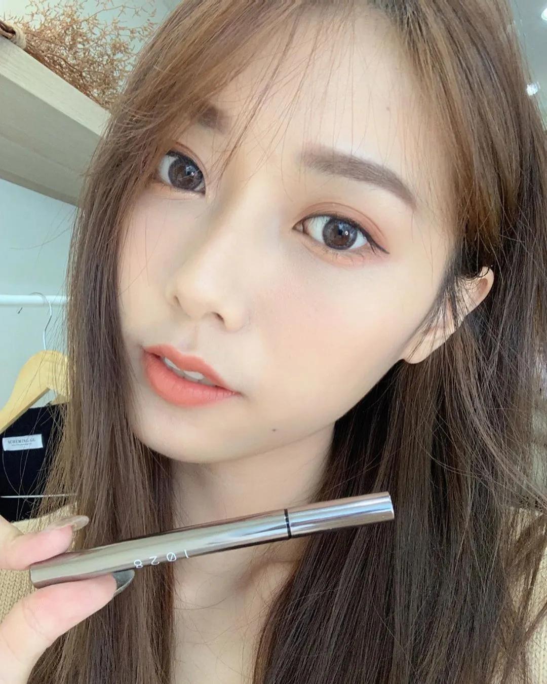 康瑀庭 零死角脸蛋.....附上迷人笑容网友看了秒爱上(9)