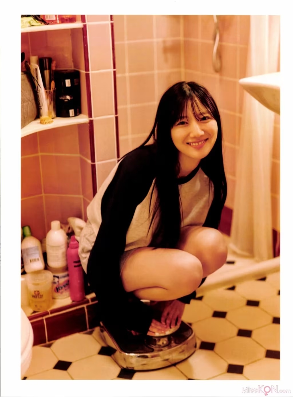 [JP] Hina Kawata (河田陽菜)： 2nd寫真集 テイクオフ (172 photos) - ( Page 1 / 2 )(18)