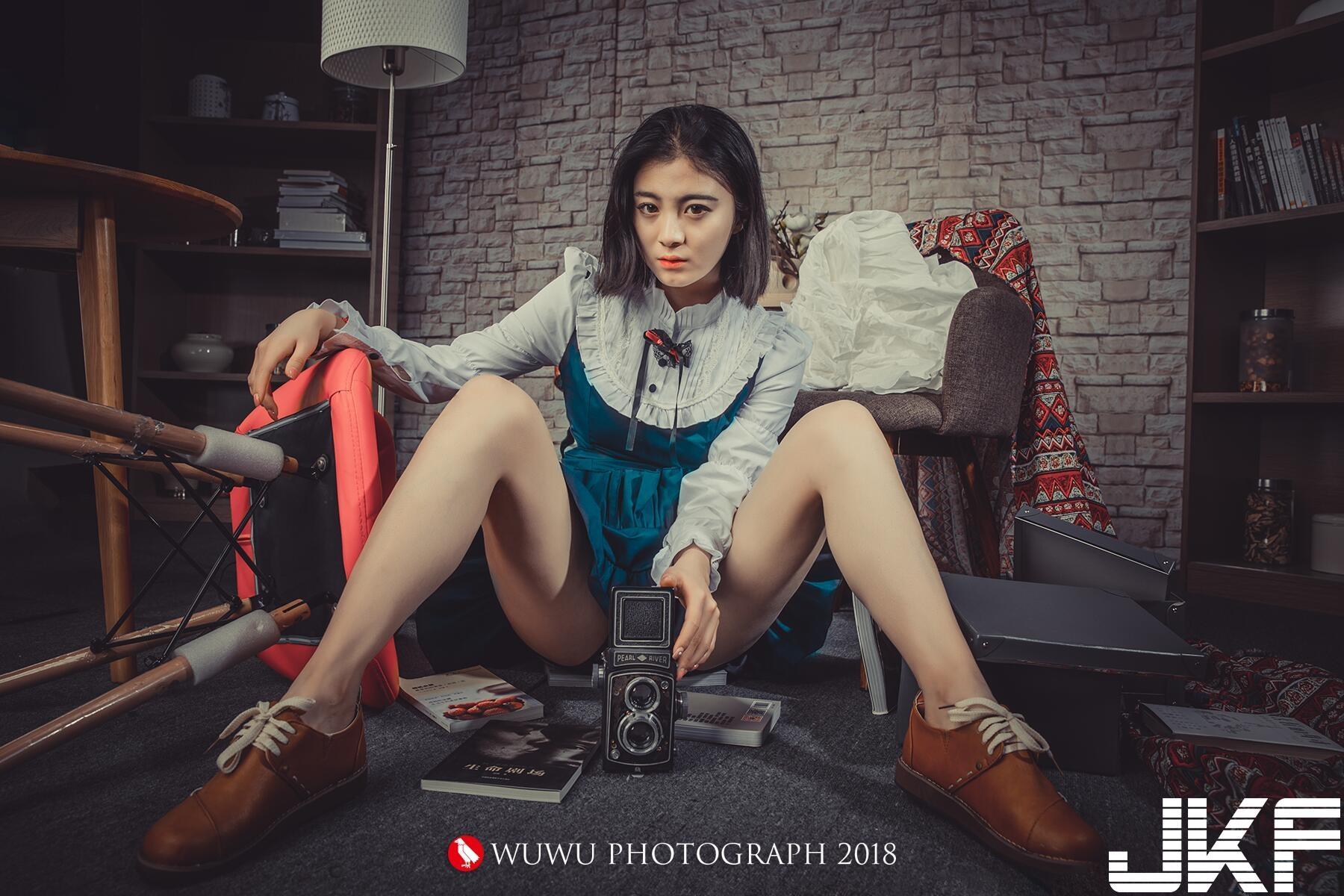 露出系摄影师@wuwu2018 尺度作品无修正合集 (一)(1)