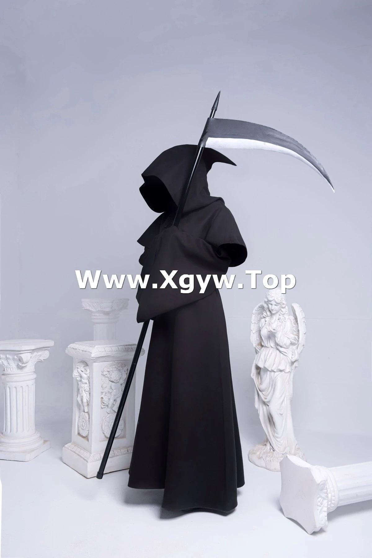 動漫博主izumi泉桃子死神主題私房脫黑色長外套露皮質內衣配黑絲吊襪誘惑寫真65P(26)