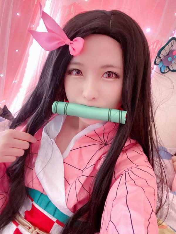 网红呆呆cos灶门祢豆子大胆套图