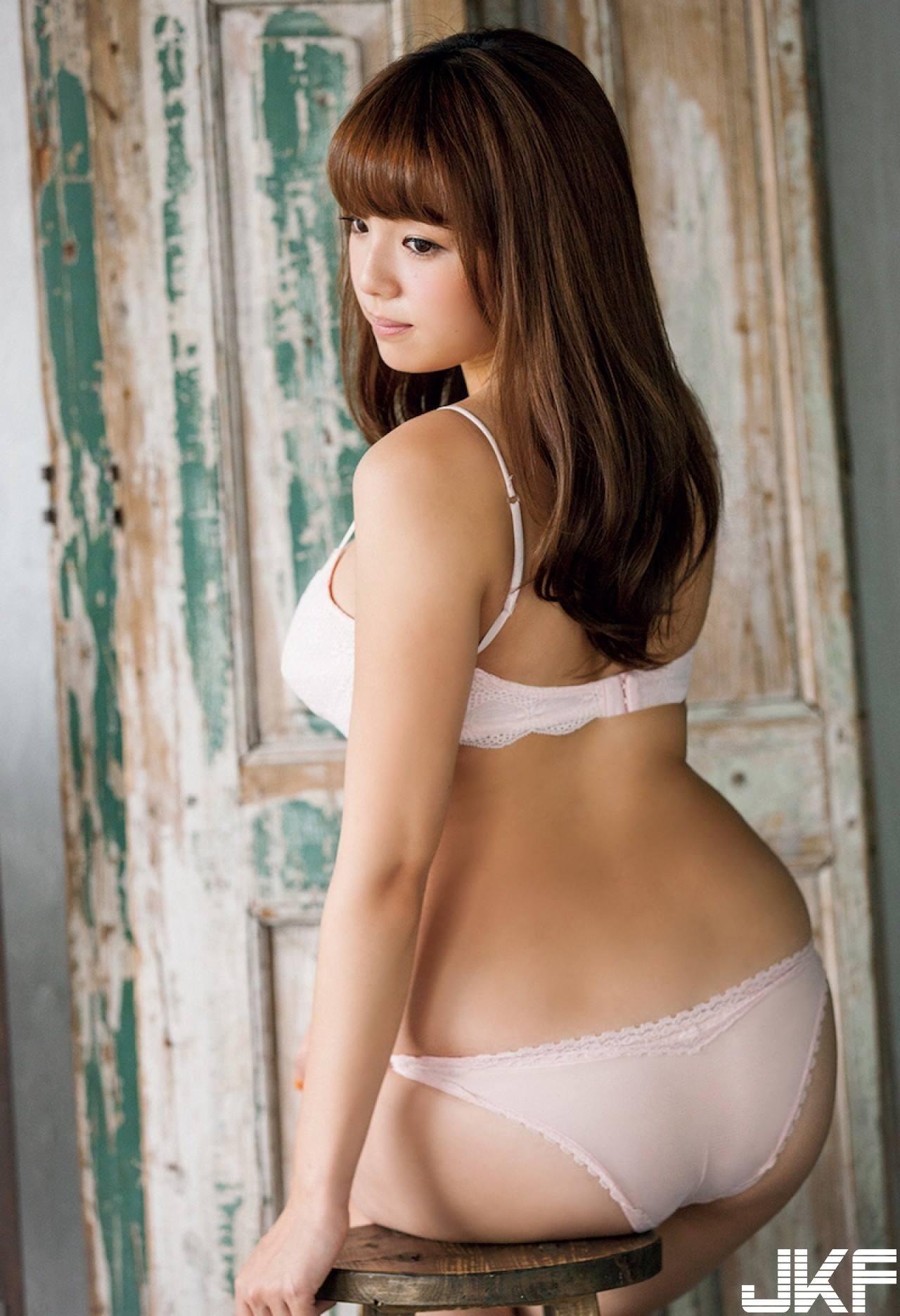 写真界的最强「童颜巨乳」！极品「棉花糖女孩」挺火爆G奶上镜！-小湿妹图(8)