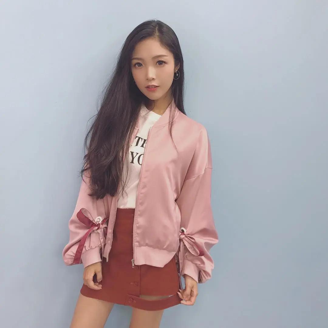 男同事都嗨了！「哒呤儿Winnie」水汪大眼甜笑超酥麻，还有壮观无比的丰满上围不容错过！(5)