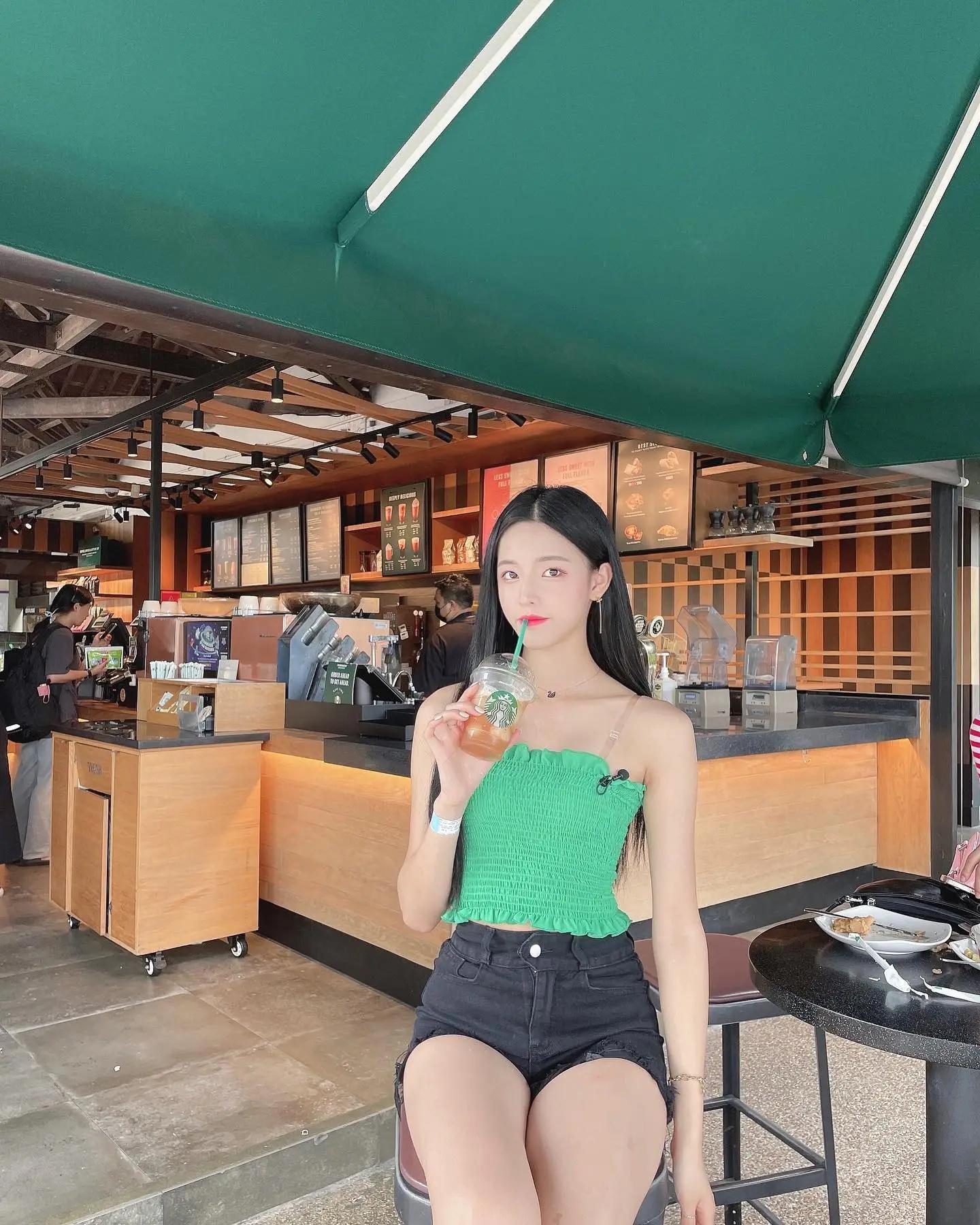 Park Sin-bi(朴信妃)详情介绍-Park Sin-bi(朴信妃)美图小说-Park Sin-bi(朴信妃)美图小说-迅雷下载-磁力-Myav范-(11)