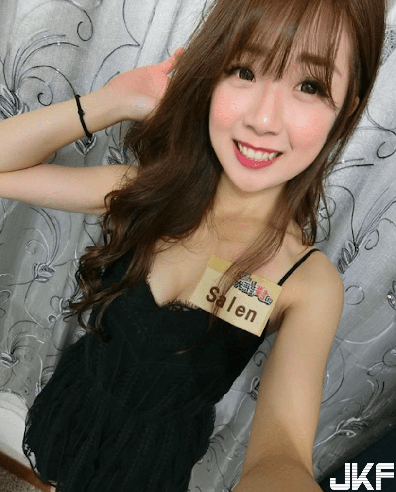 正妹空姐脸蛋超甜！浑圆大眼加灿烂笑容，真的太疗愈了！(6)