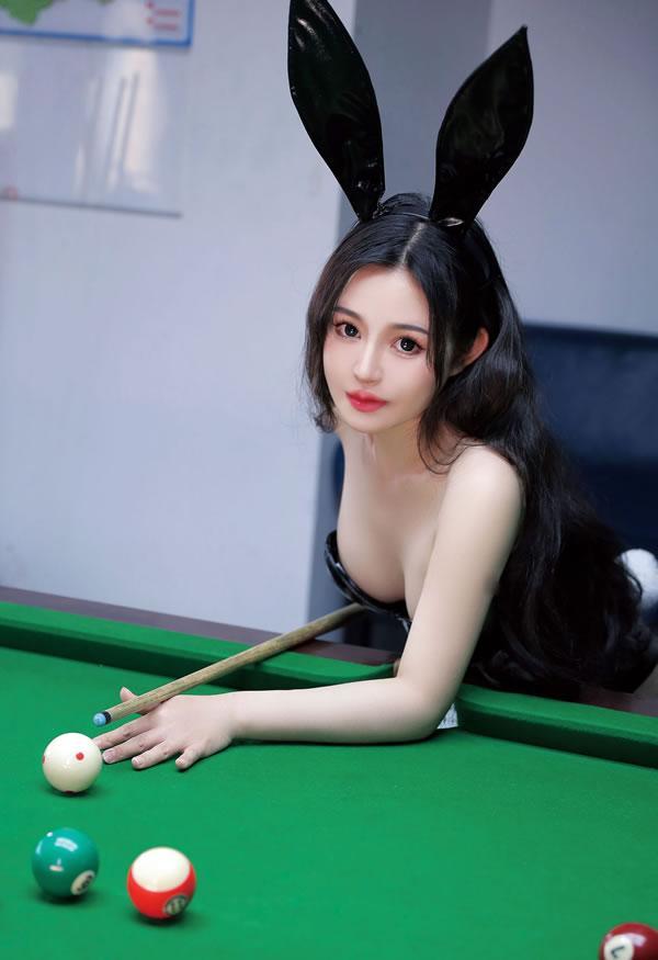 福利姬桃暖酱-台球女郎无圣光图集(6)