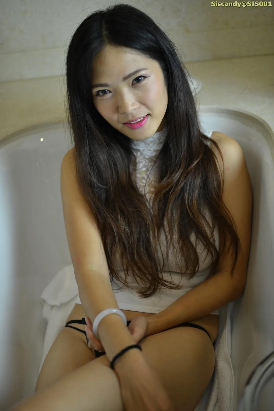 国模雨涵YUHAN私拍性感套图之湿身诱惑(152)