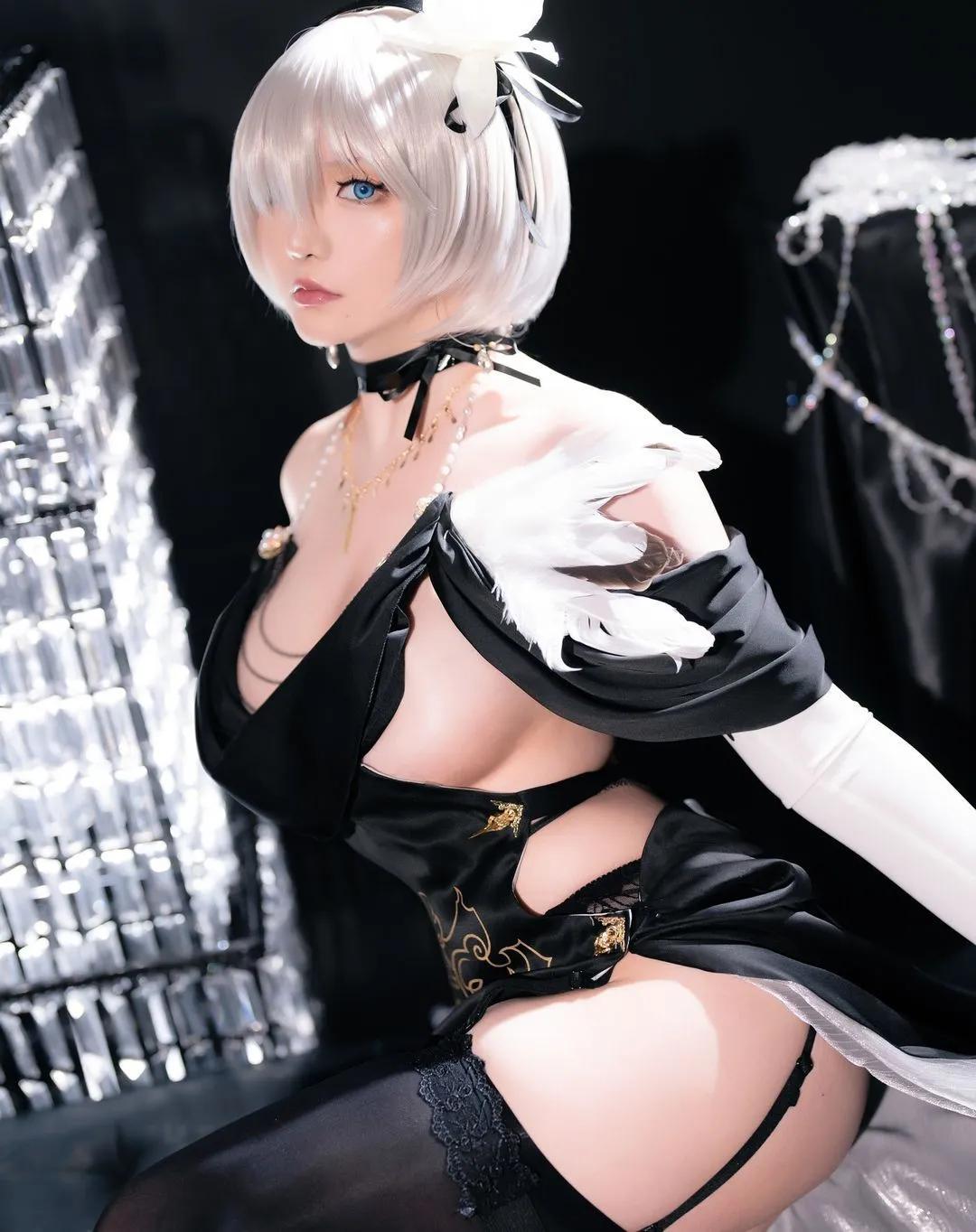 「星之迟迟」身材有够销魂 浑圆侧乳曲线让人难以招架(22)