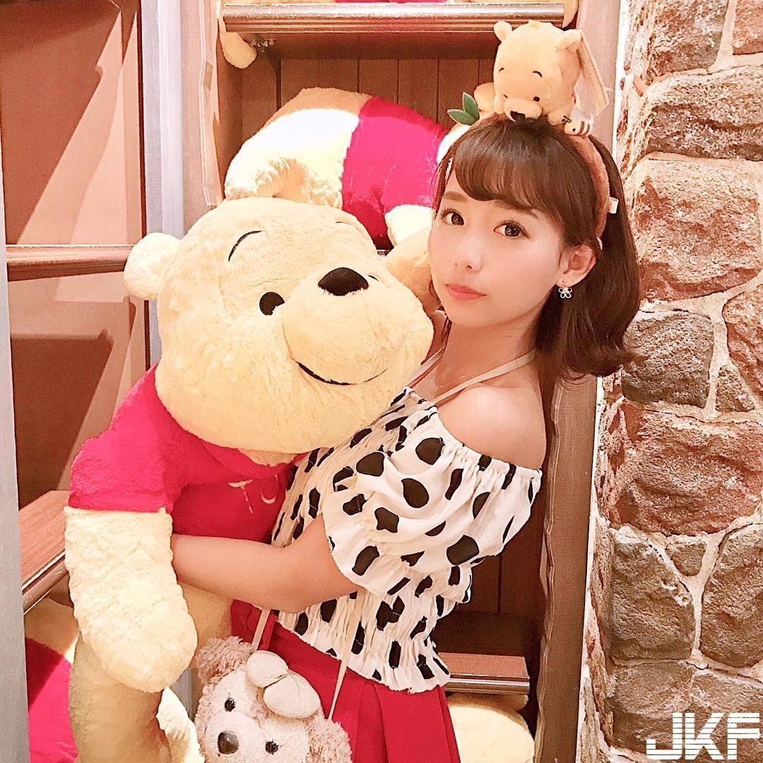 好想养一只！日本宠物系正妹「超迷人电眼」不断漏电，好想带一只回家呀！(11)