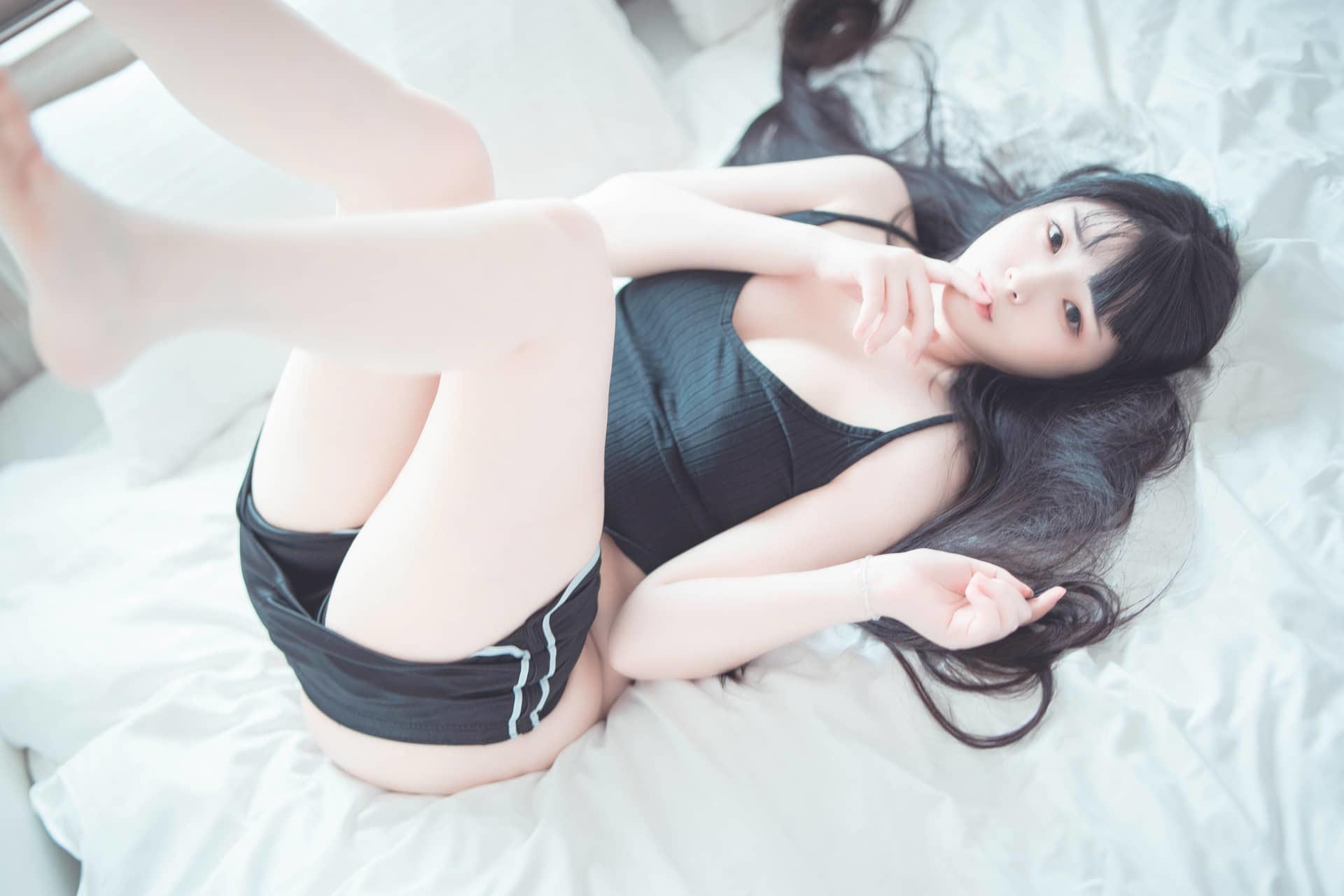 萌系御姊脱衣亮乳首 白虎极品鲍鱼一次解禁！(29)