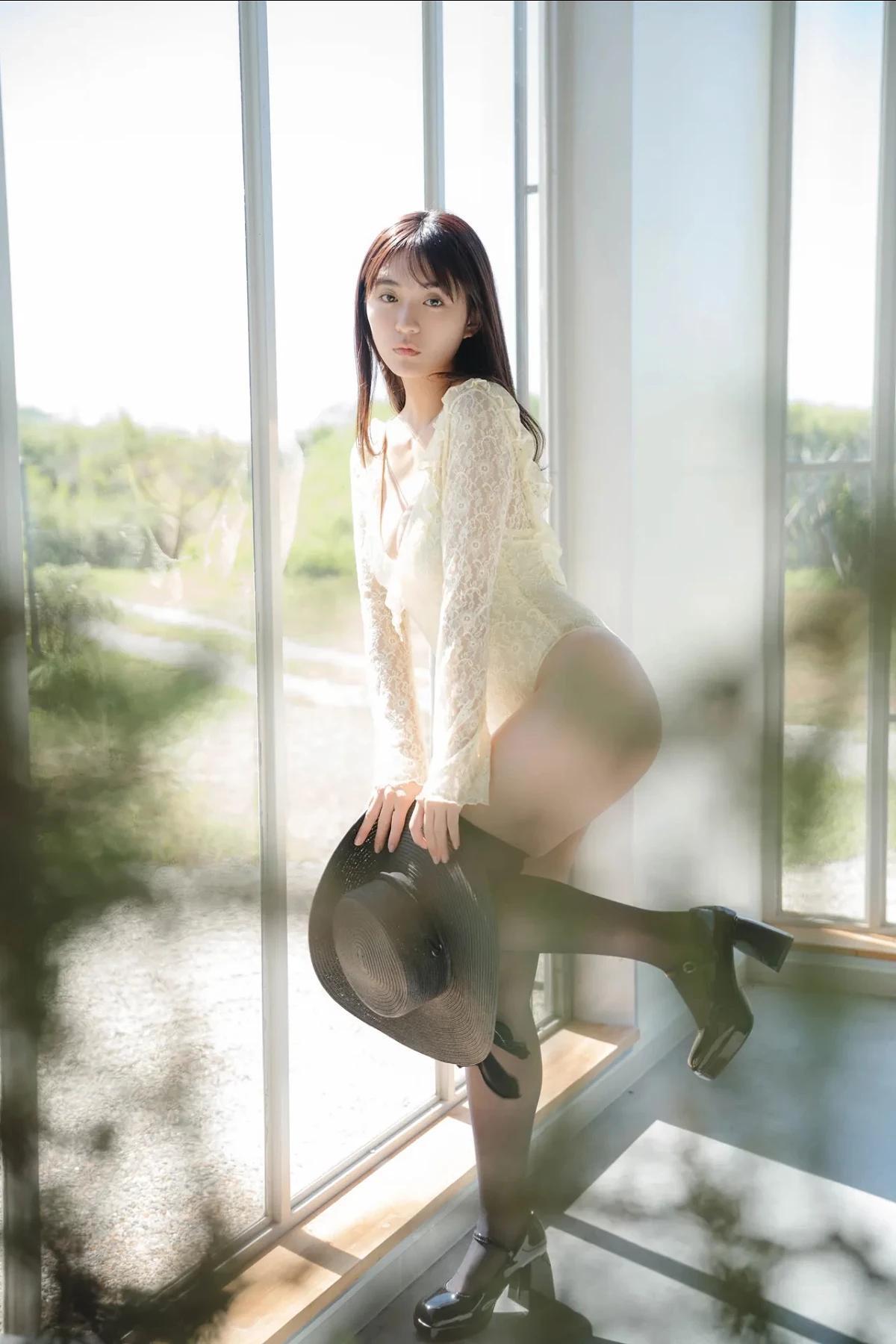 豊田ルナ『無邪気な熱視線 vol.1』 (55P)(19)