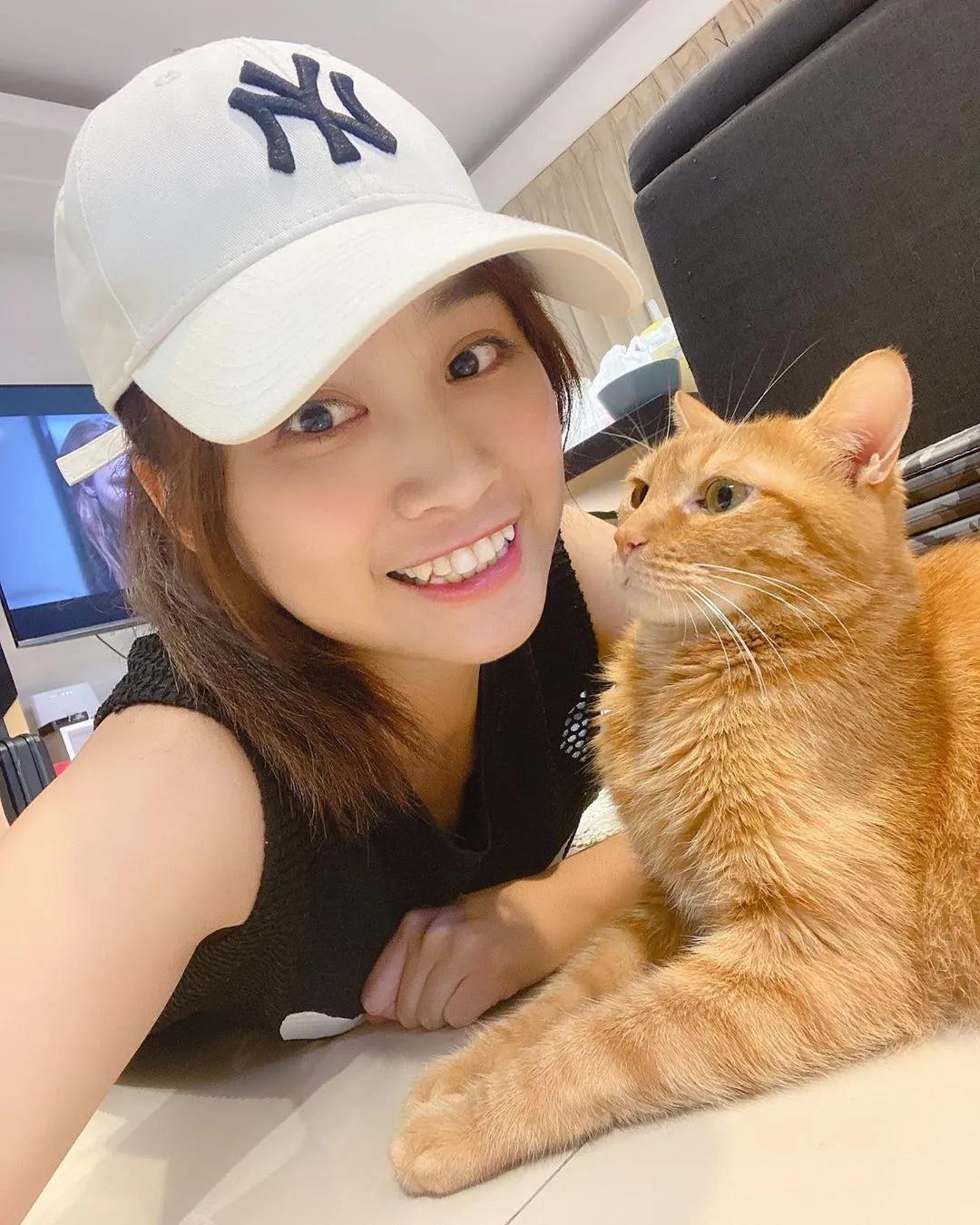 虎牙陈伊-伊伊 藏不住火辣姣好身材(6)