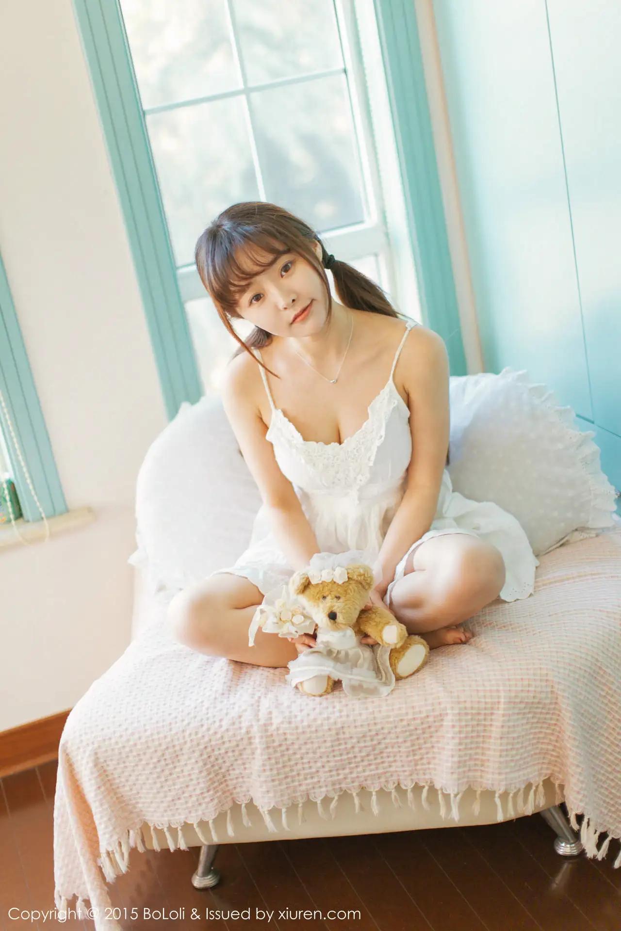 童颜巨乳 柳侑绮 爆乳JK制服(39)