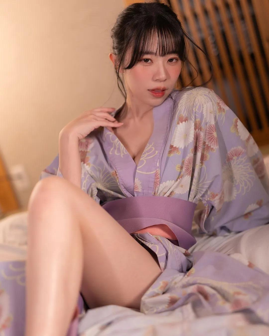 诚意满满！赤鬼伯伯 送火辣福利，大尺度比基尼让网友暴动！(19)