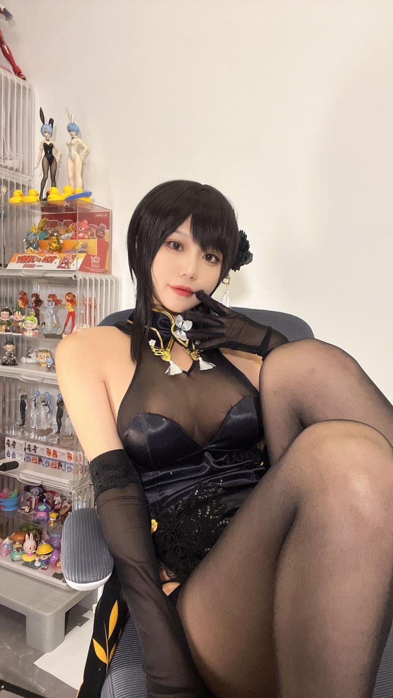 [Cosplay] 无影喵喵Ghost – 镇海黑旗袍(34)