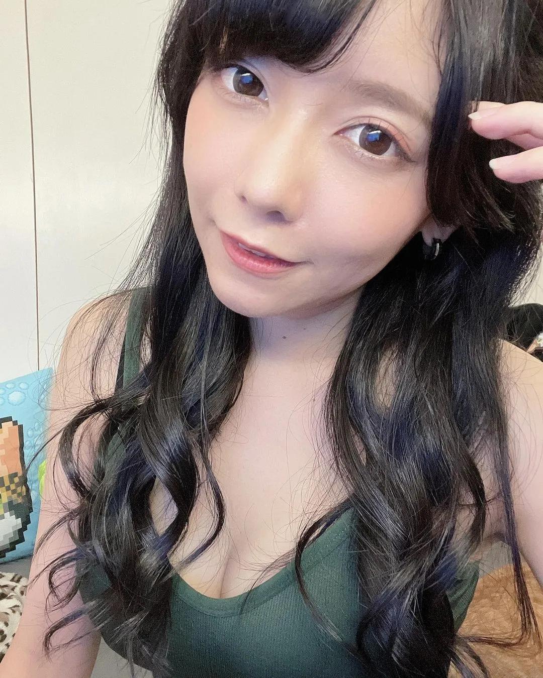 可爱实况主「Tsuki月希」极致曲线毕露！若隐若现好诱人(5)