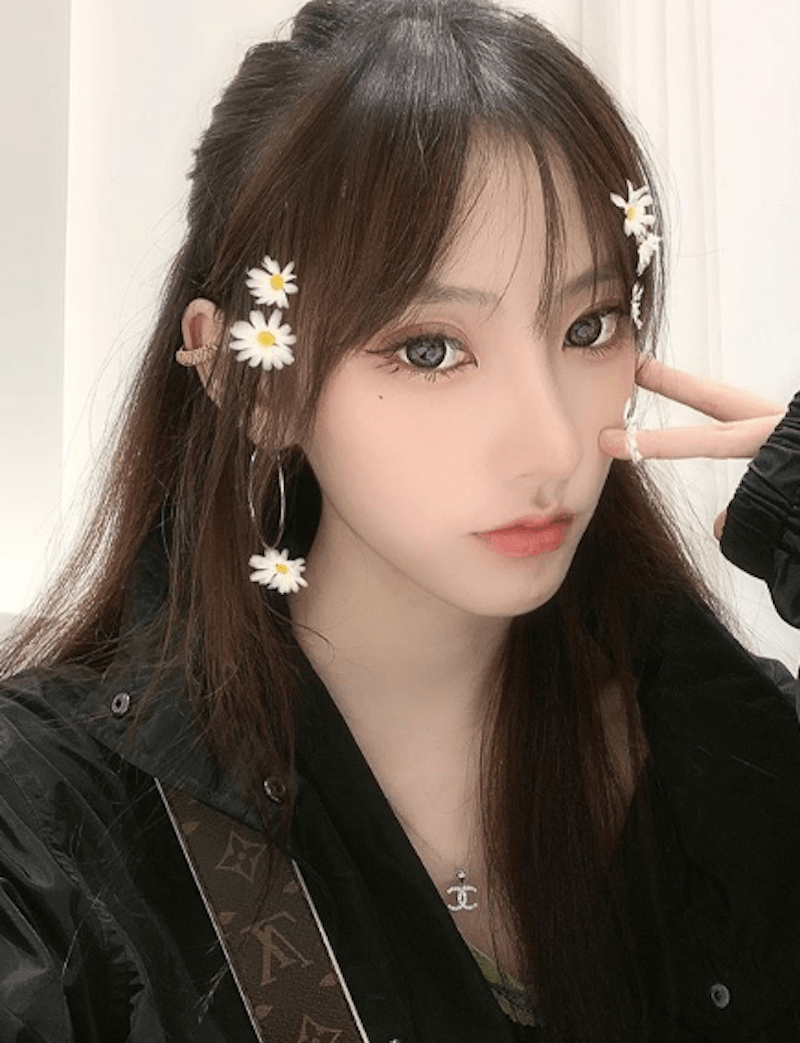 冷艳美人「小傅同学」一个眼神掳获你心，超大猫眼电力十足！-小湿妹图(2)