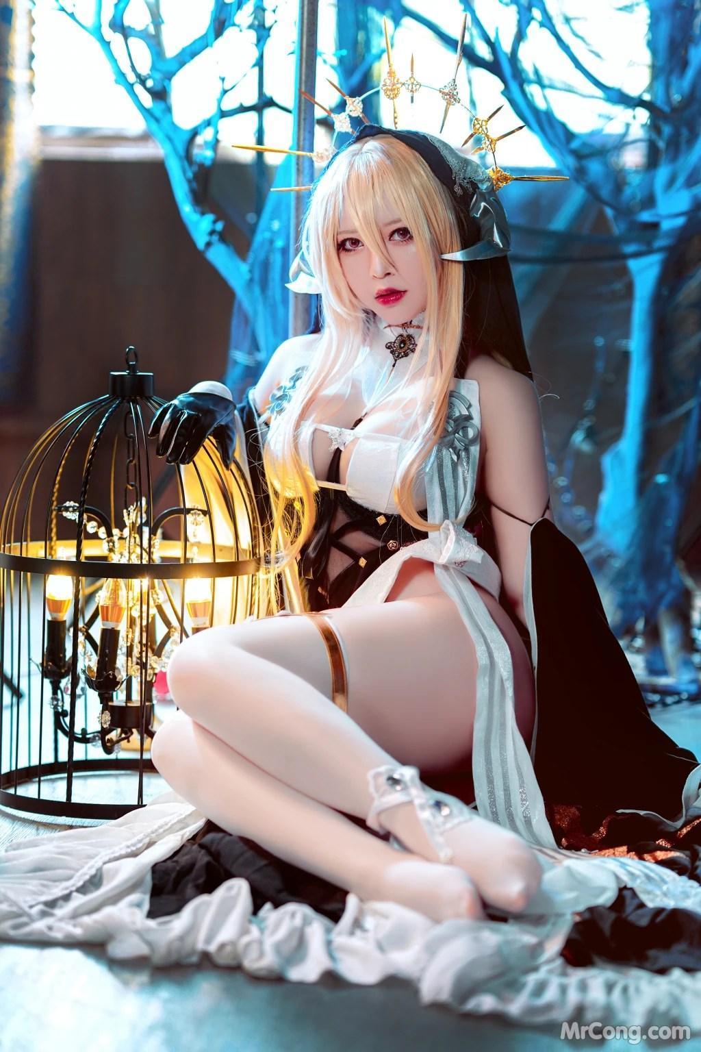 Coser@半半子: インプラカブル 修道女 (55 photos )(35)