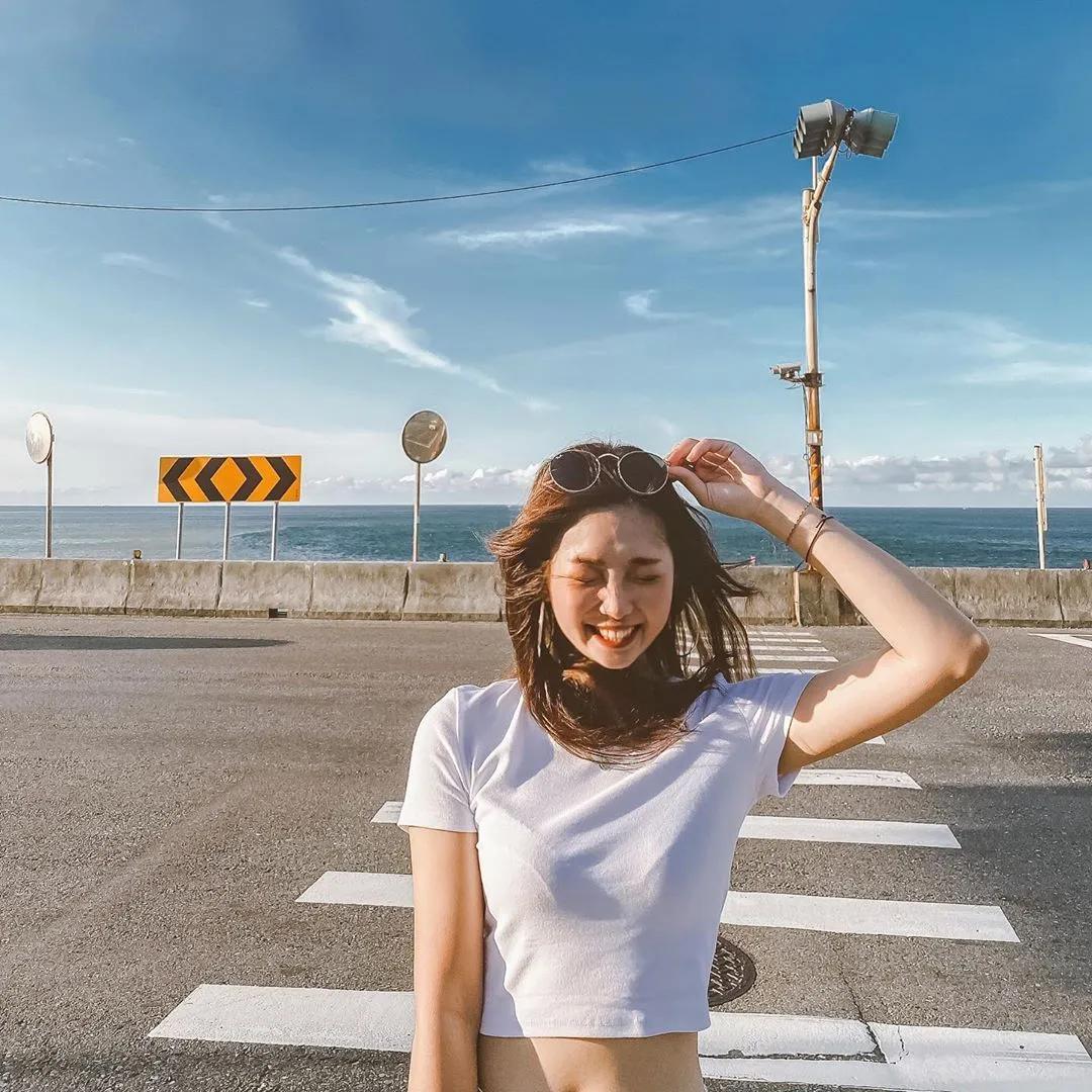 这位美女的名字 好像是名人的名字 布莱儿(13)