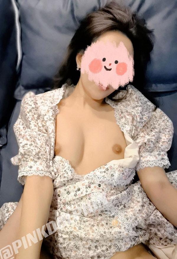 性感御姐粉红色海豚爱露出尺度人体图集(6)