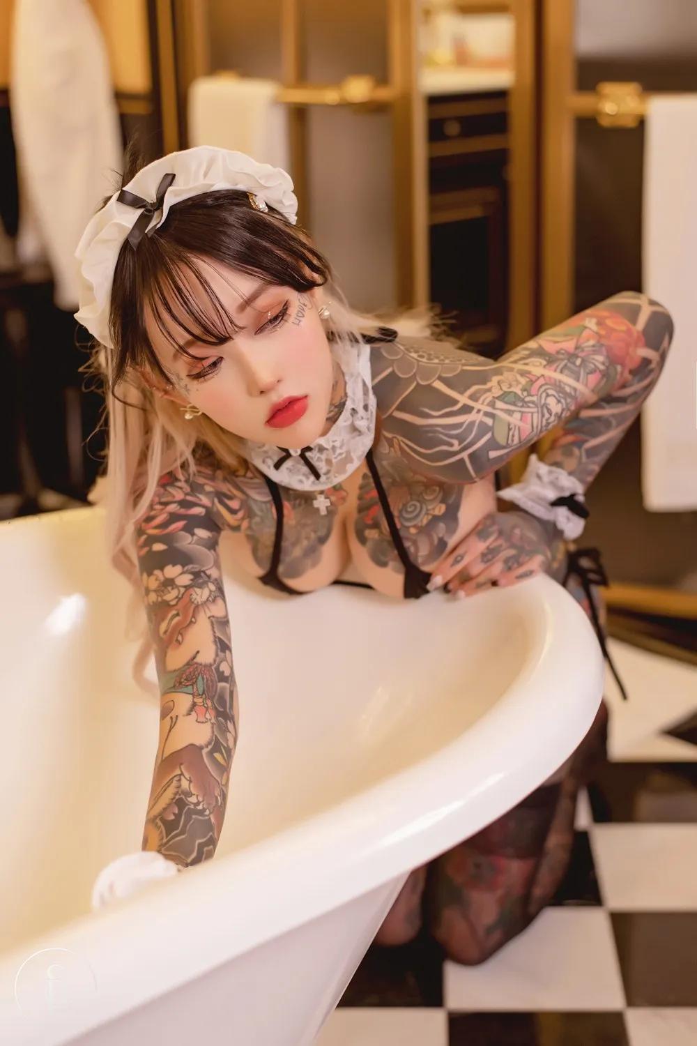 SaintPhotoLife YoKo - Vol. 04 - With The Maid Yoko - x75(26)