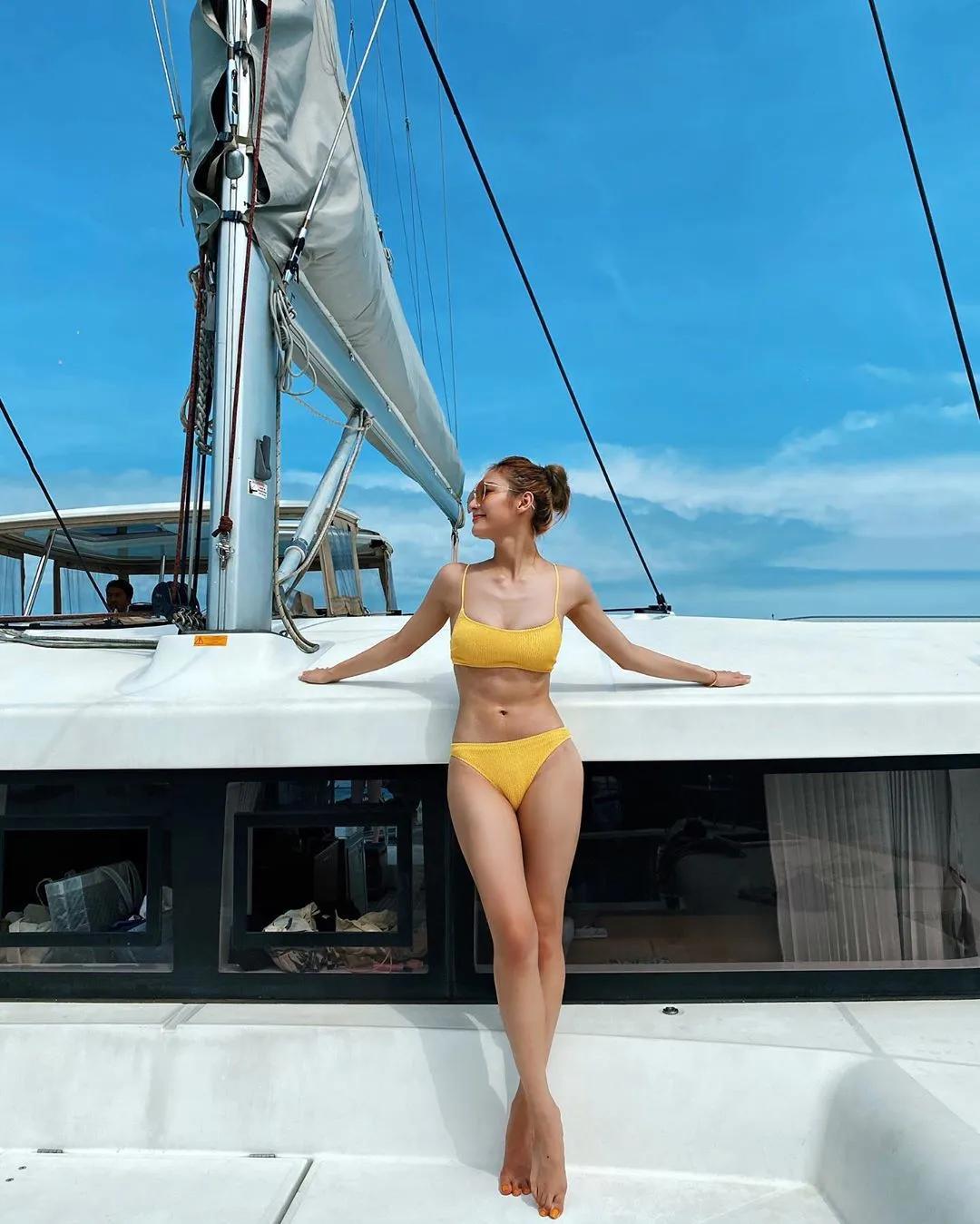 火辣正妹「林佩佩DJ Pei」台上刮盘不忘带上凶猛车灯(16)