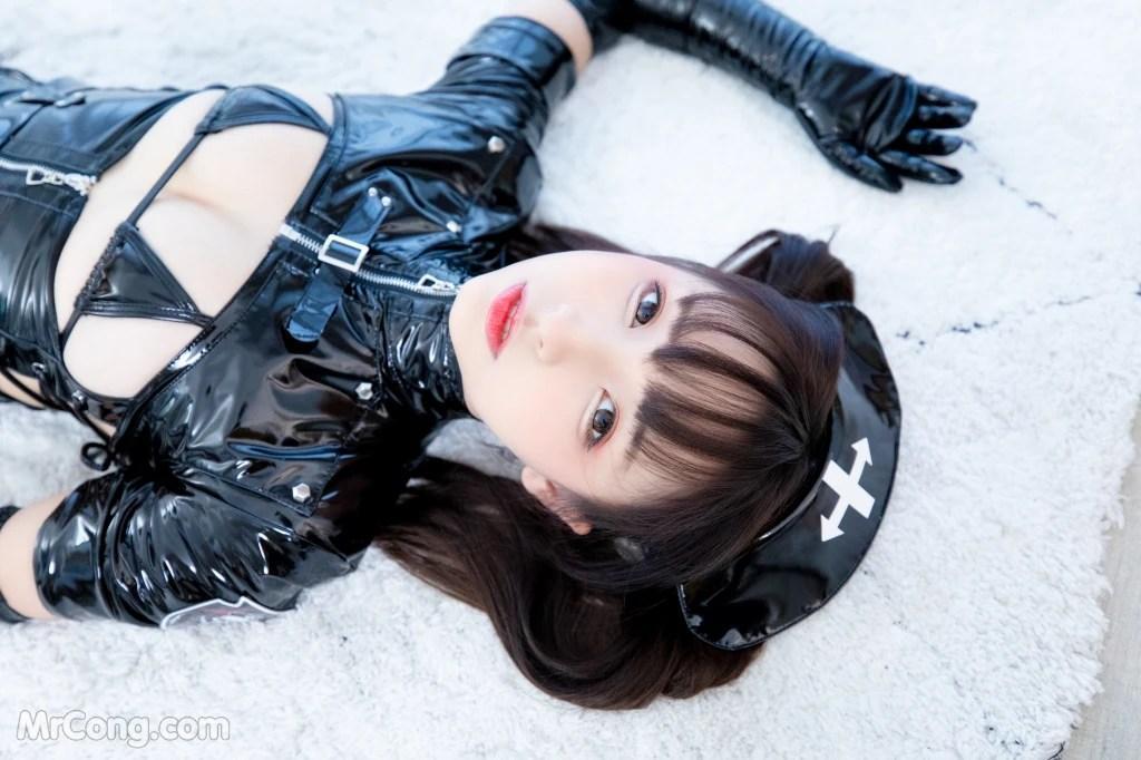 Coser@神楽坂真冬 Vol.052: 电子相册-暗黑护士《空気なし》 (150 photos)(66)