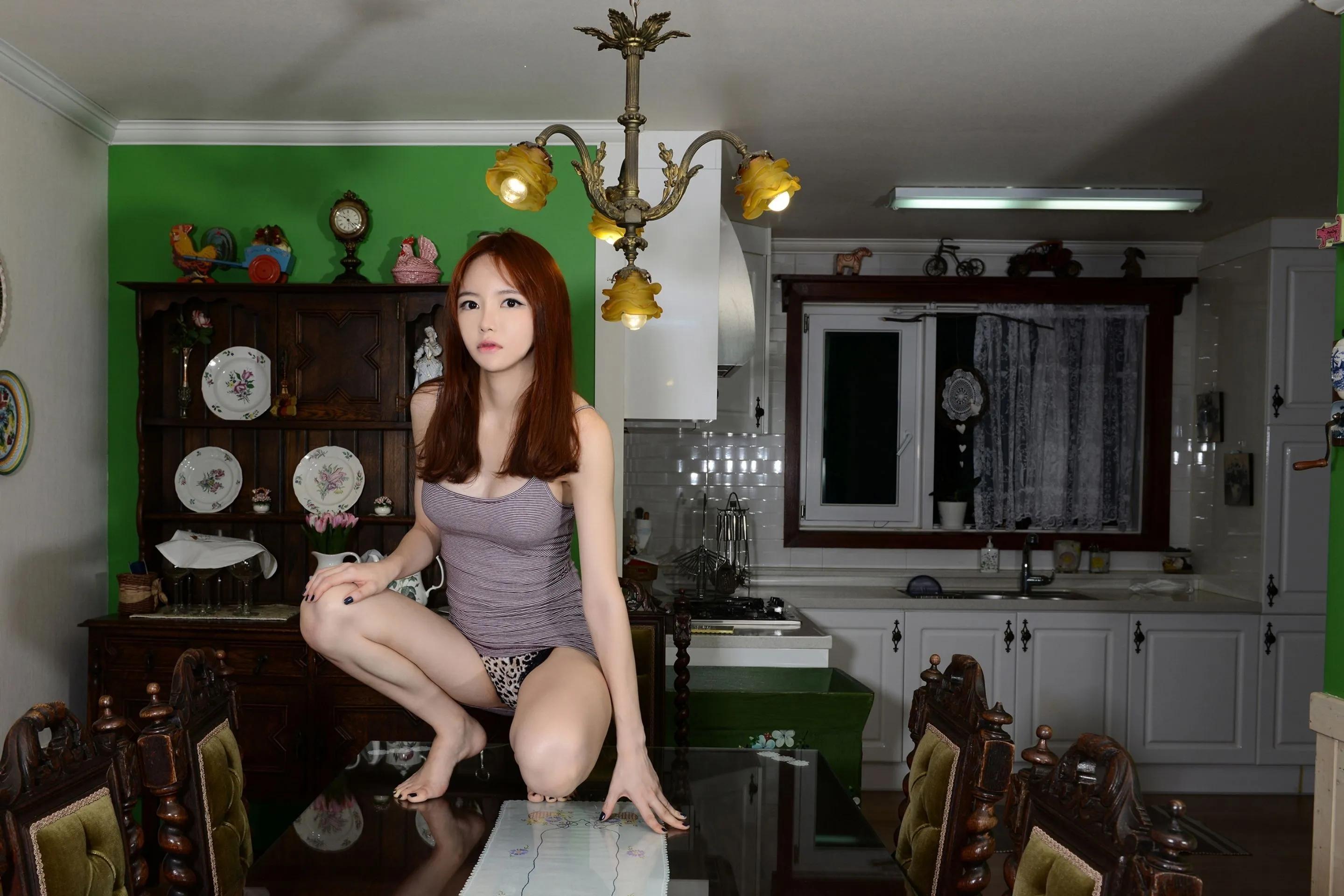 【模特养成】美模美鲍诱惑写真 韩模 -IEL 01(23)