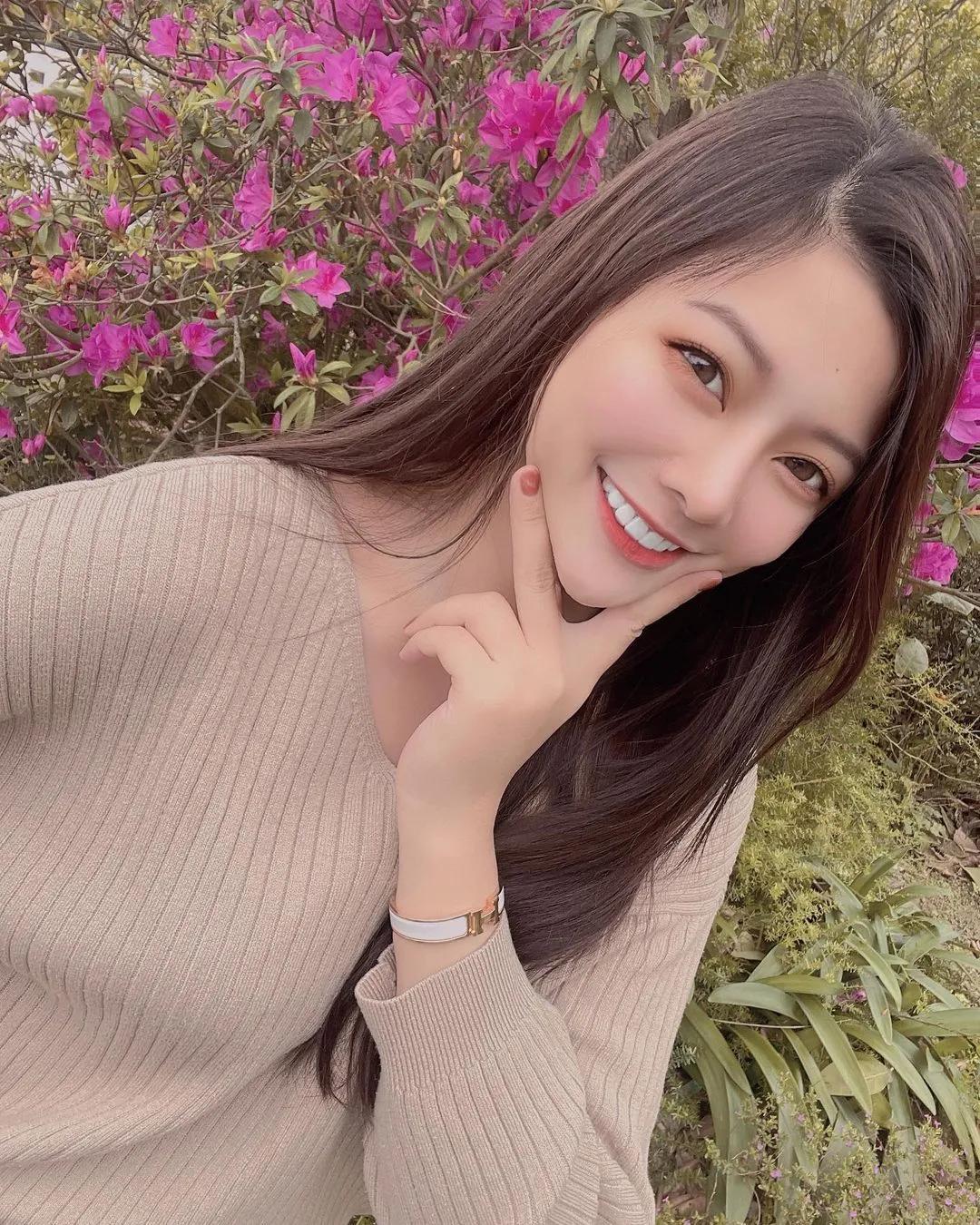 绝美妹子「Jessica洁西卡」一次解放解放性感隐乳....魅力无法挡(10)