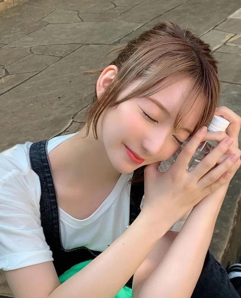 「Uber最正外送员」接单后爆红，「IG上的性感美照」狂让客人示爱！(8)