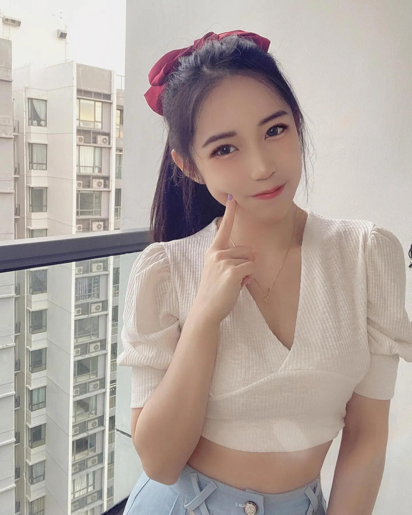 准正妹幼教师IG发布入职预告　甜美长相X性感辣身让爸爸们很期待～(14)