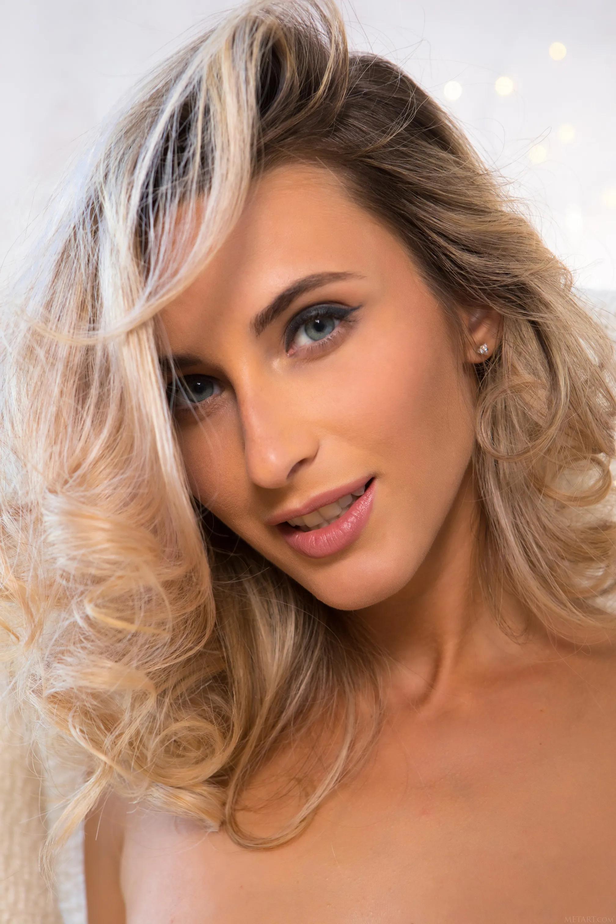 Cara Mell - Swinging Fun(145)