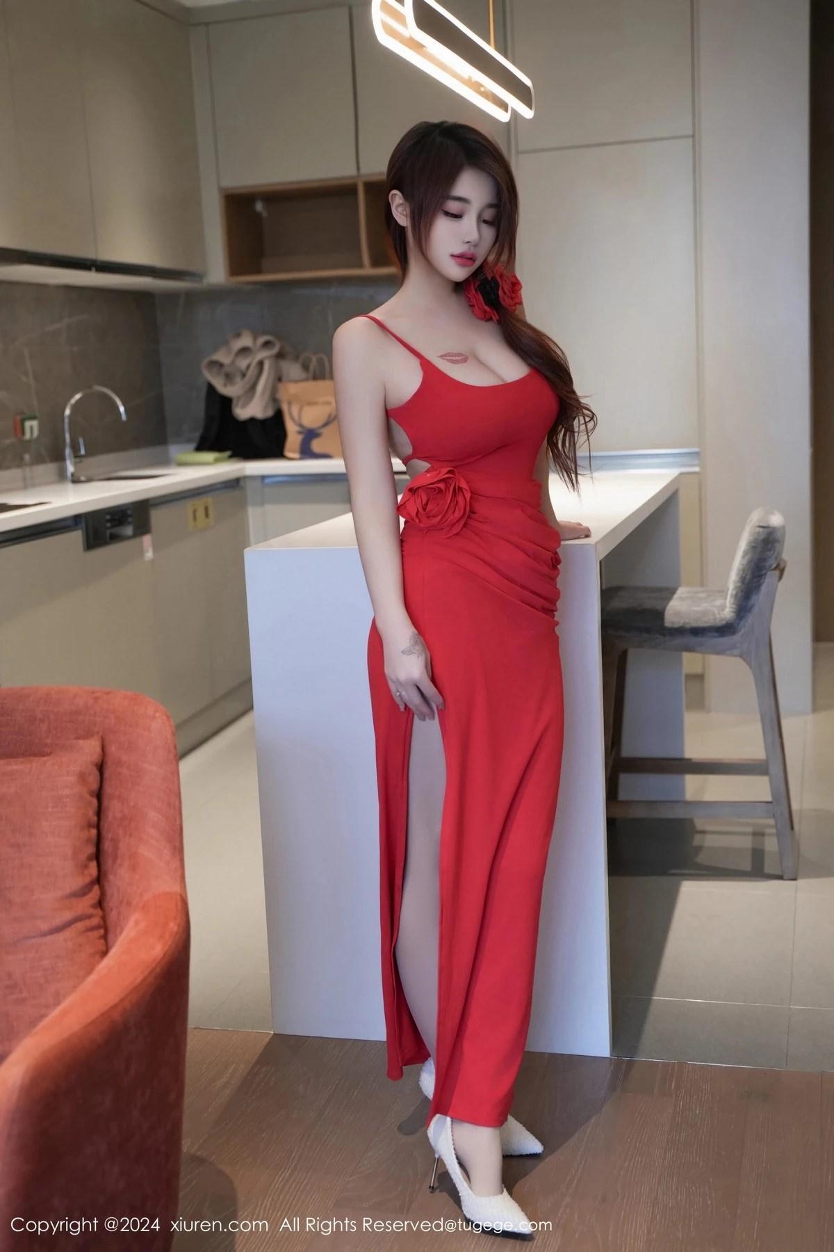 [XiuRen秀人网]第8313期美七写真(28)