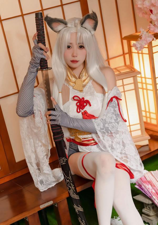 福利姬黏黏团子兔-狐女郎武士无圣光图集